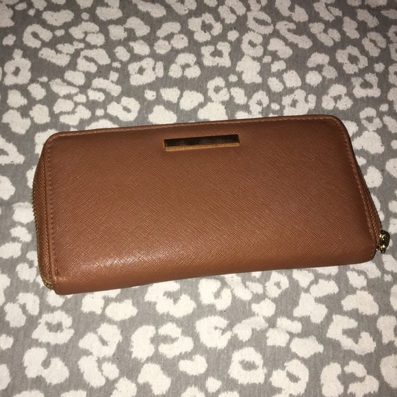 Handbags - Wallet